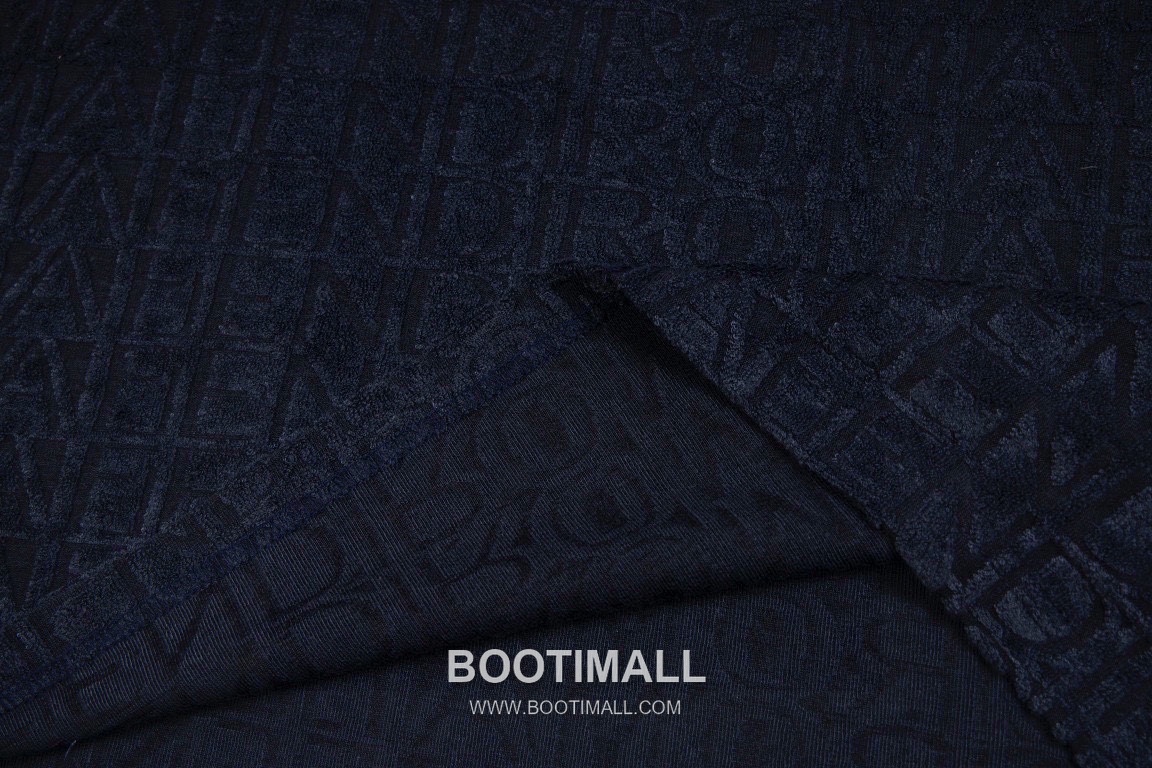 Fendi 2025 S/S Cotton Jacquard Short Sleeve T-Shirt with Logo Print 펜디 2025SS 코튼 자카드 블랙 티셔츠 로고 프린트 8