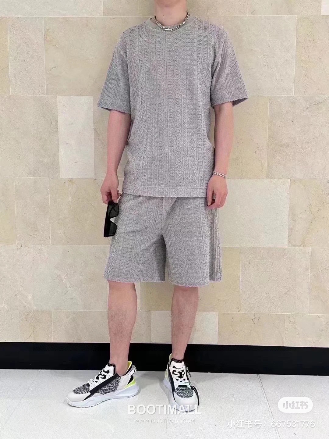 Fendi 2025 S/S Cotton Jacquard Short Sleeve T-Shirt with Logo Print 펜디 2025SS 코튼 자카드 블랙 티셔츠 로고 프린트 6