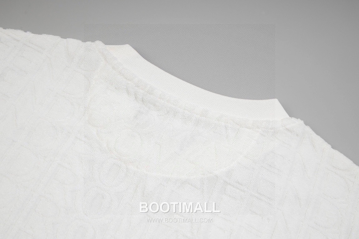 Fendi 2025 S/S Cotton Jacquard Short Sleeve T-Shirt with Logo Print 펜디 2025SS 코튼 자카드 블랙 티셔츠 로고 프린트 6