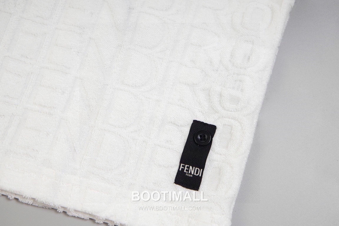 Fendi 2025 S/S Cotton Jacquard Short Sleeve T-Shirt with Logo Print 펜디 2025SS 코튼 자카드 블랙 티셔츠 로고 프린트 7