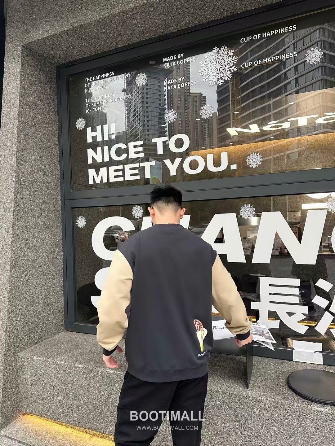 Fendi 2025 S/S Cotton Sweatshirt with Triangle Print Patchwork 펜디 2025SS 코튼 블랙 맨투맨 삼각 프린트 패치워크 1