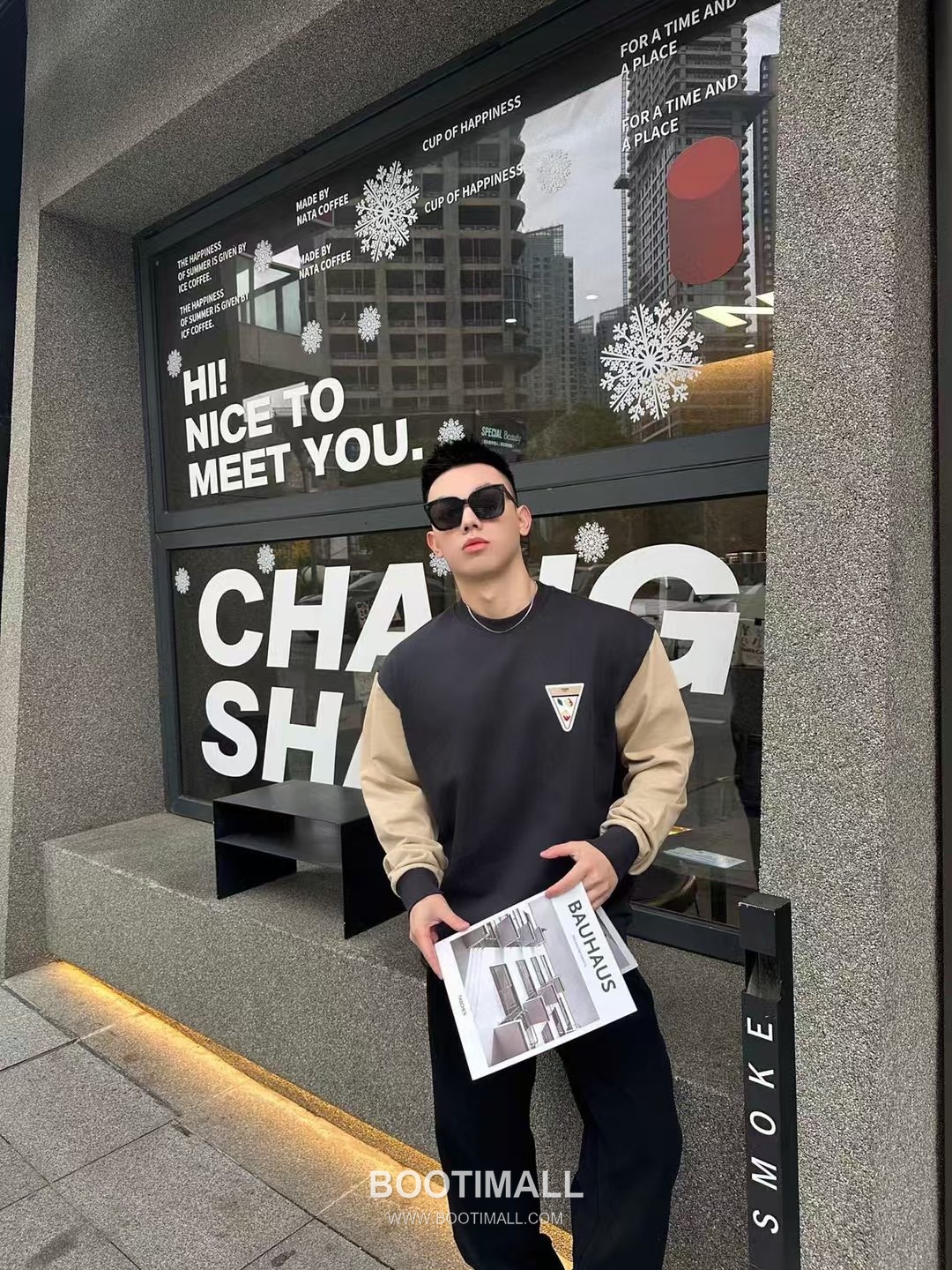 Fendi 2025 S/S Cotton Sweatshirt with Triangle Print Patchwork 펜디 2025SS 코튼 블랙 맨투맨 삼각 프린트 패치워크 5