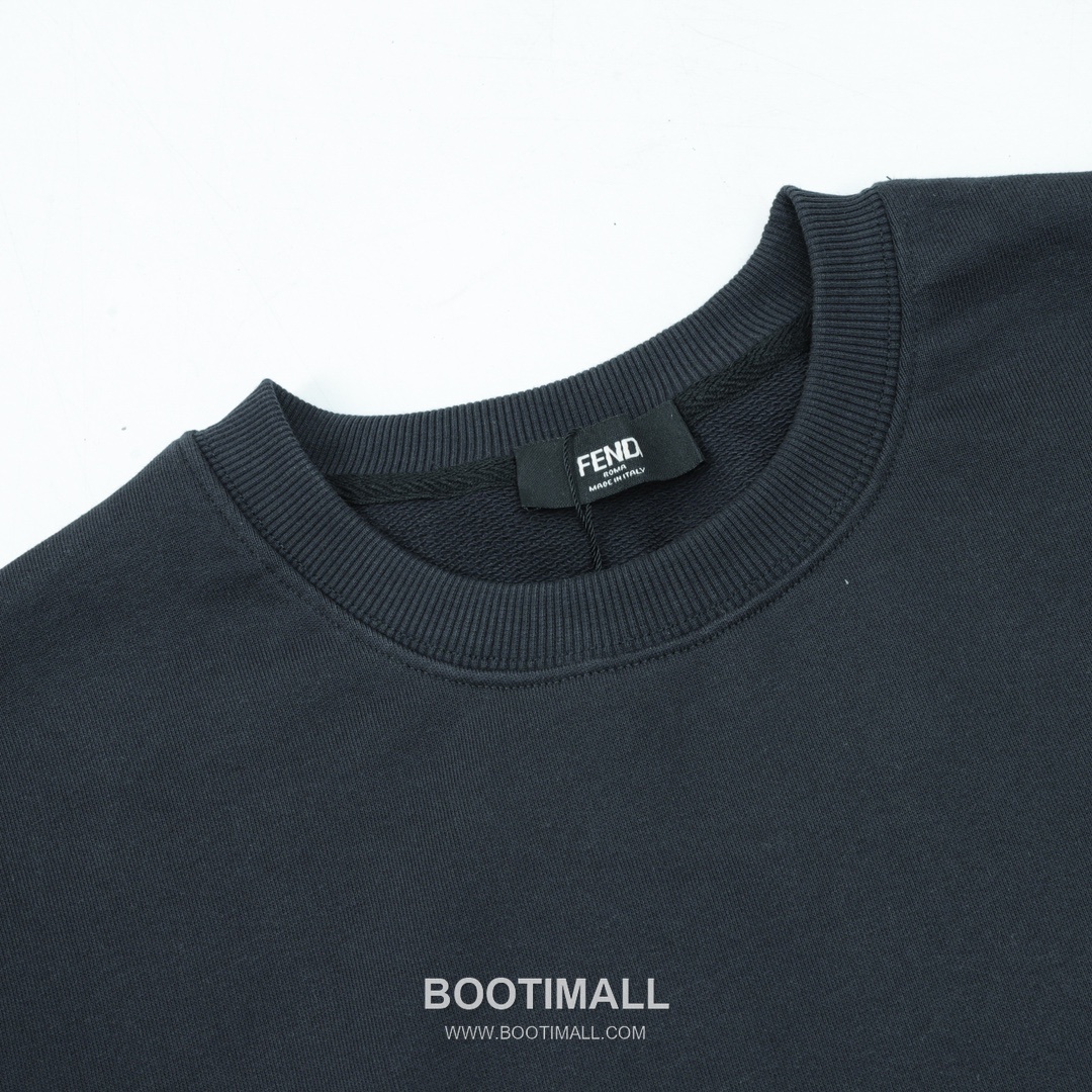 Fendi 2025 S/S Cotton Sweatshirt with Triangle Print Patchwork 펜디 2025SS 코튼 블랙 맨투맨 삼각 프린트 패치워크 12