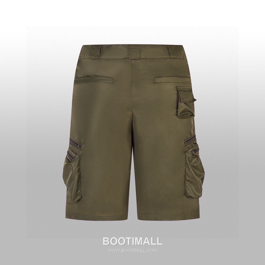 Prada 2025 S/S Cotton Cargo Shorts with Multi Zip Pocket Detail 프라다 2025SS 코튼 블랙 쇼츠 멀티 지퍼 카고 포켓 2