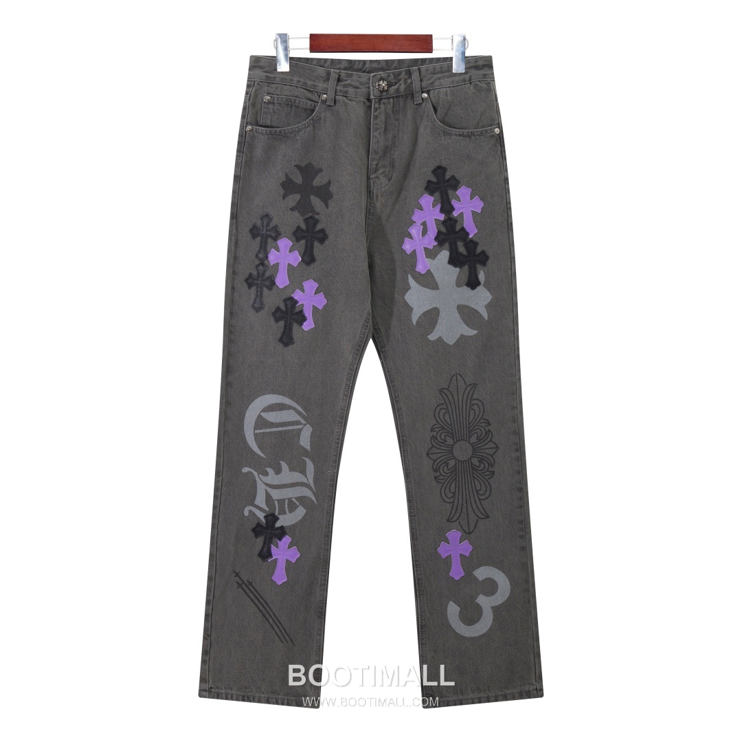 Chrome Hearts 2025 S/S Denim Straight Pants with Graffiti Print Leather Patch 크롬하츠 2025SS 데님 그레이 팬츠 그래피티 프린트 레더 크로스 1
