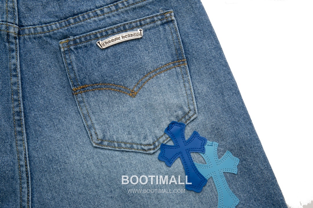 Chrome Hearts 2025 S/S Denim Straight Pants with Leather Cross Patch 크롬하츠 2025SS 데님 블루 팬츠 레더 크로스 패치 6
