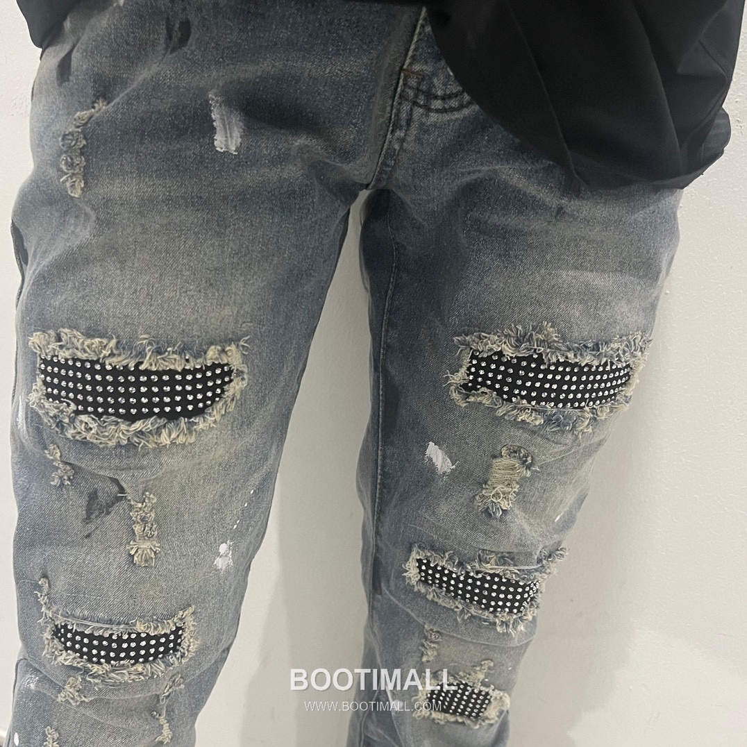 Amiri 2025 S/S Cotton Denim Slim Pants with Distressed Rhinestone Paint Splatter 아미리 2025SS 데님 블루 팬츠 디스트로이드 라인스톤 페인트 스플래터 11