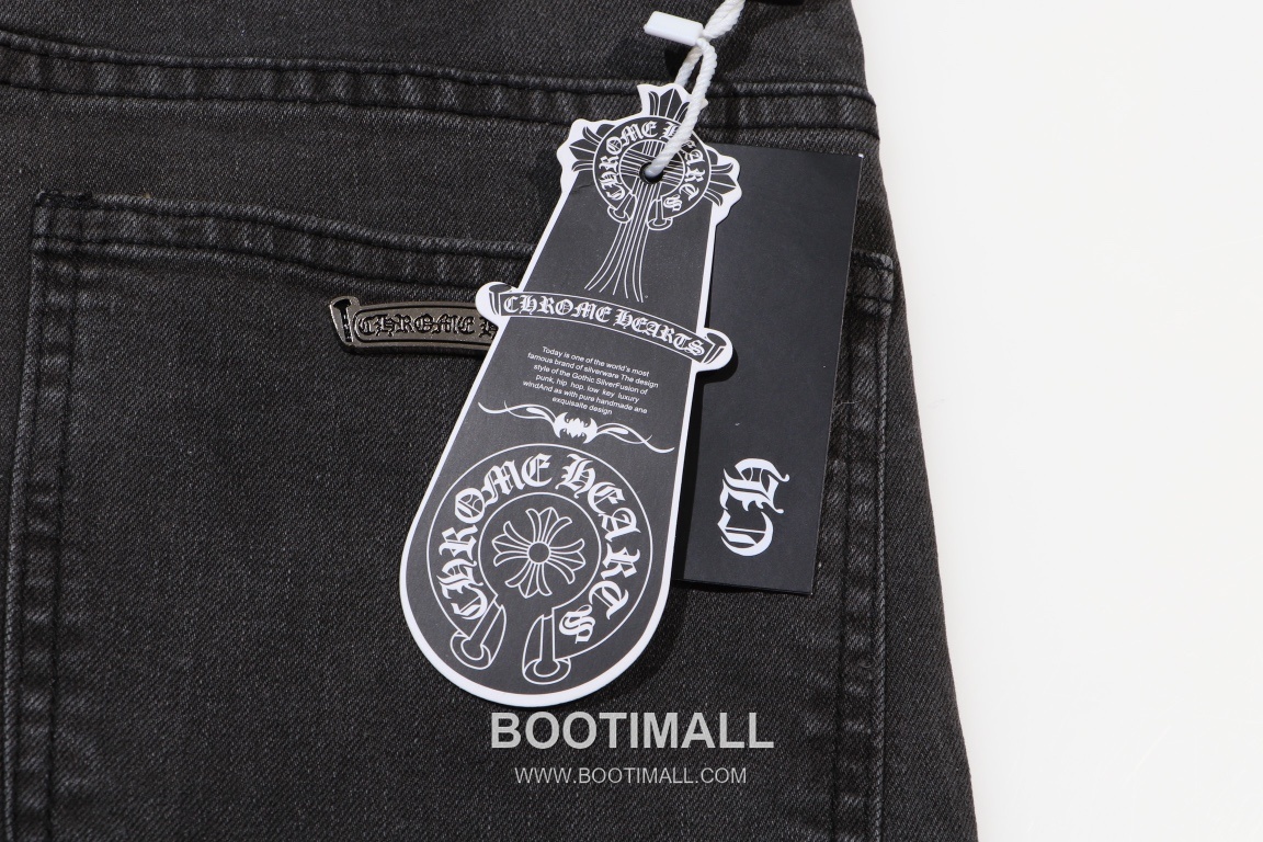 Chrome Hearts 2025 S/S Denim Straight Pants with Flame Pink Cross Patchwork 크롬하츠 2025SS 데님 블랙 팬츠 플레임 핑크 크로스 패치워크 3