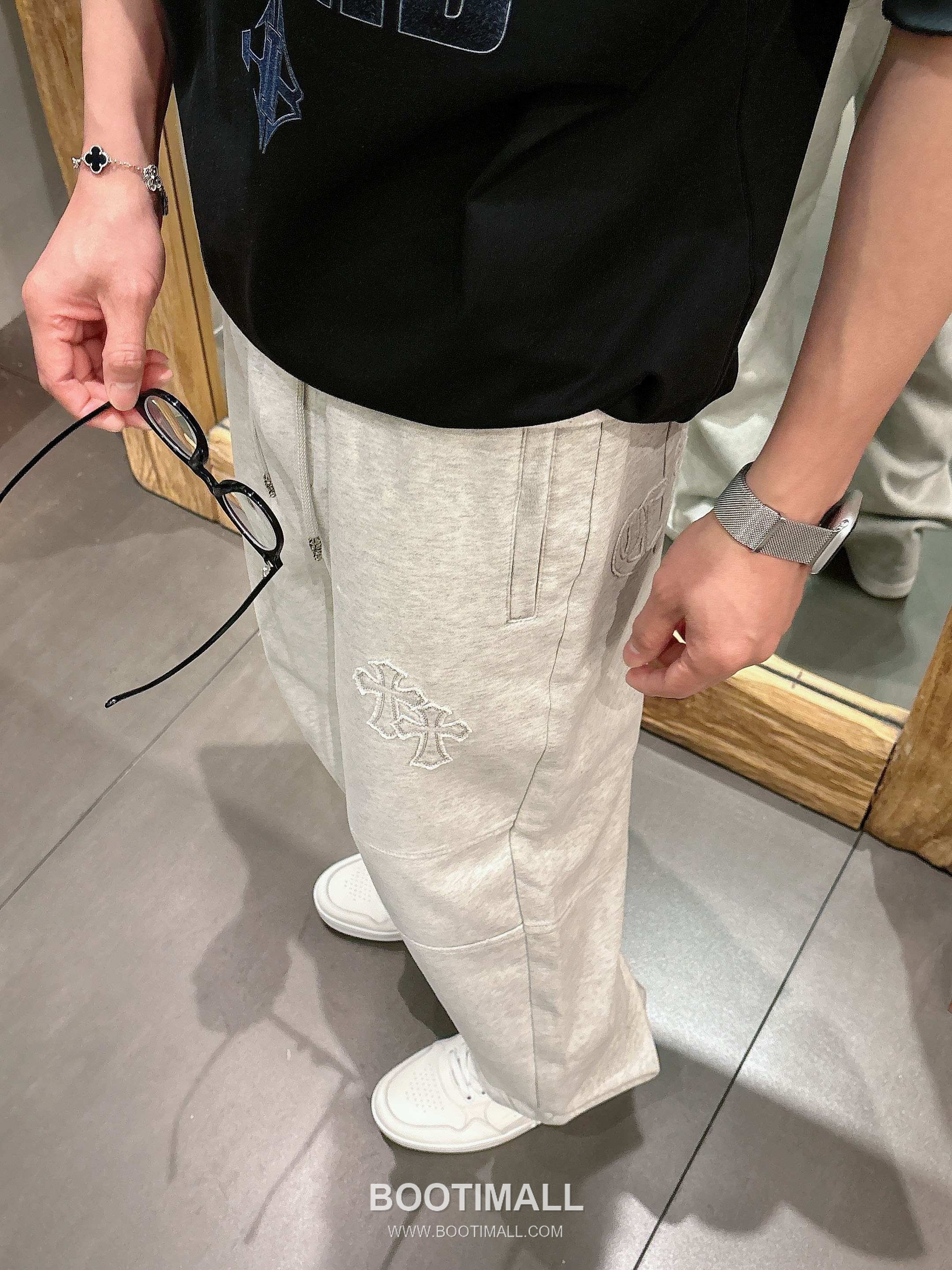Chrome Hearts 2026 S/S Cotton Sweatpants with Logo Print 크롬하츠 2026SS 코튼 블랙 팬츠 로고 프린트 7