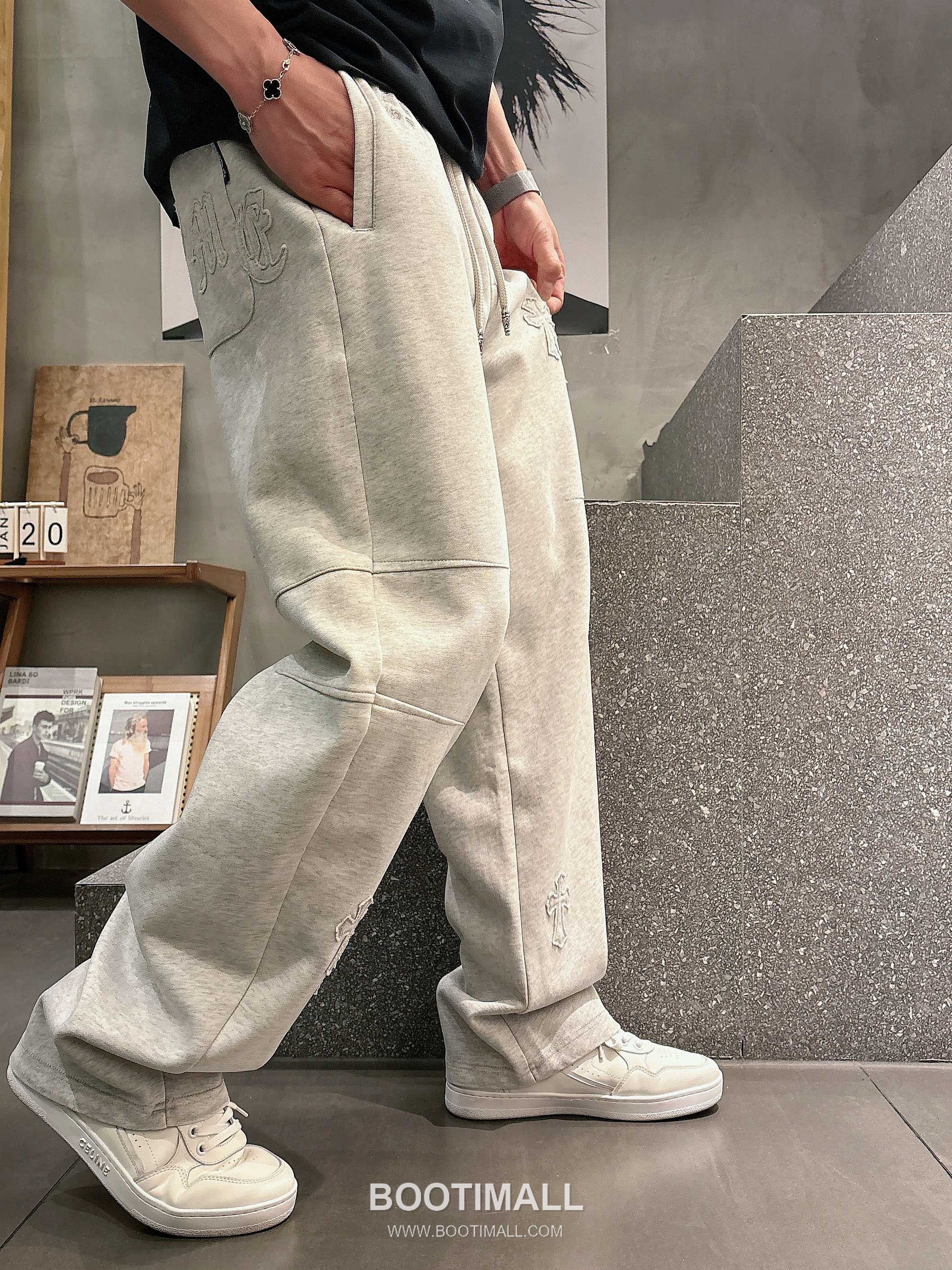 Chrome Hearts 2026 S/S Cotton Sweatpants with Logo Print 크롬하츠 2026SS 코튼 블랙 팬츠 로고 프린트 9