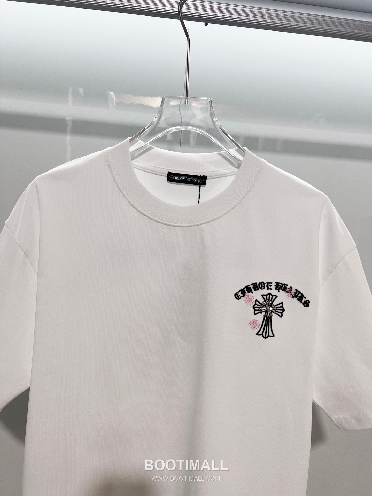 Chrome Hearts 2026 S/S Cotton Short Sleeve T-Shirt with Cross Embroidered Logo 크롬하츠 2026SS 코튼 블랙 티셔츠 크로스 자수 로고 9