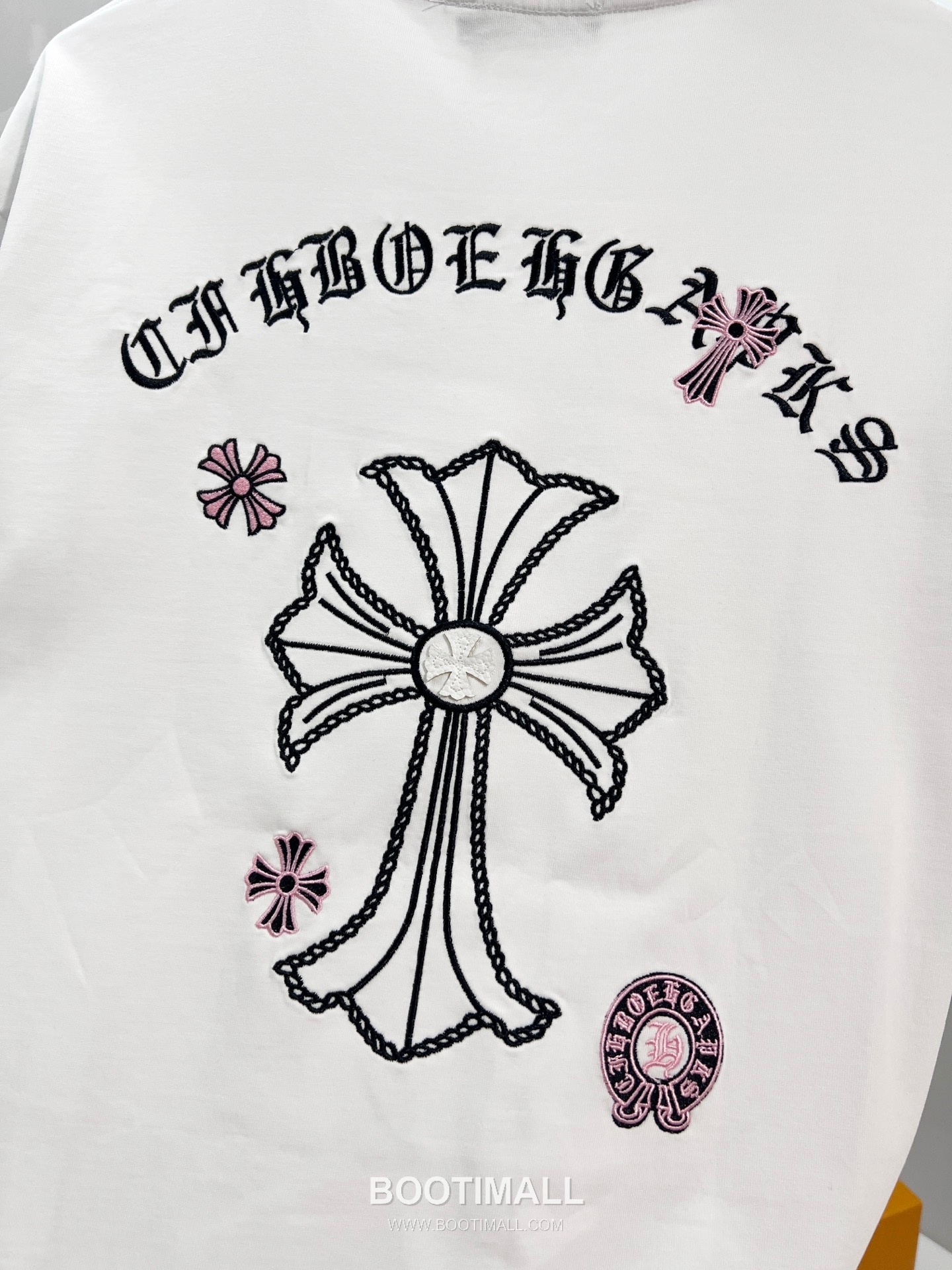 Chrome Hearts 2026 S/S Cotton Short Sleeve T-Shirt with Cross Embroidered Logo 크롬하츠 2026SS 코튼 블랙 티셔츠 크로스 자수 로고 14