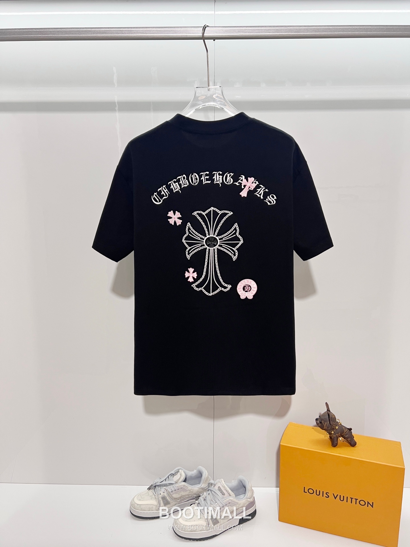 Chrome Hearts 2026 S/S Cotton Short Sleeve T-Shirt with Cross Embroidered Logo 크롬하츠 2026SS 코튼 블랙 티셔츠 크로스 자수 로고 7