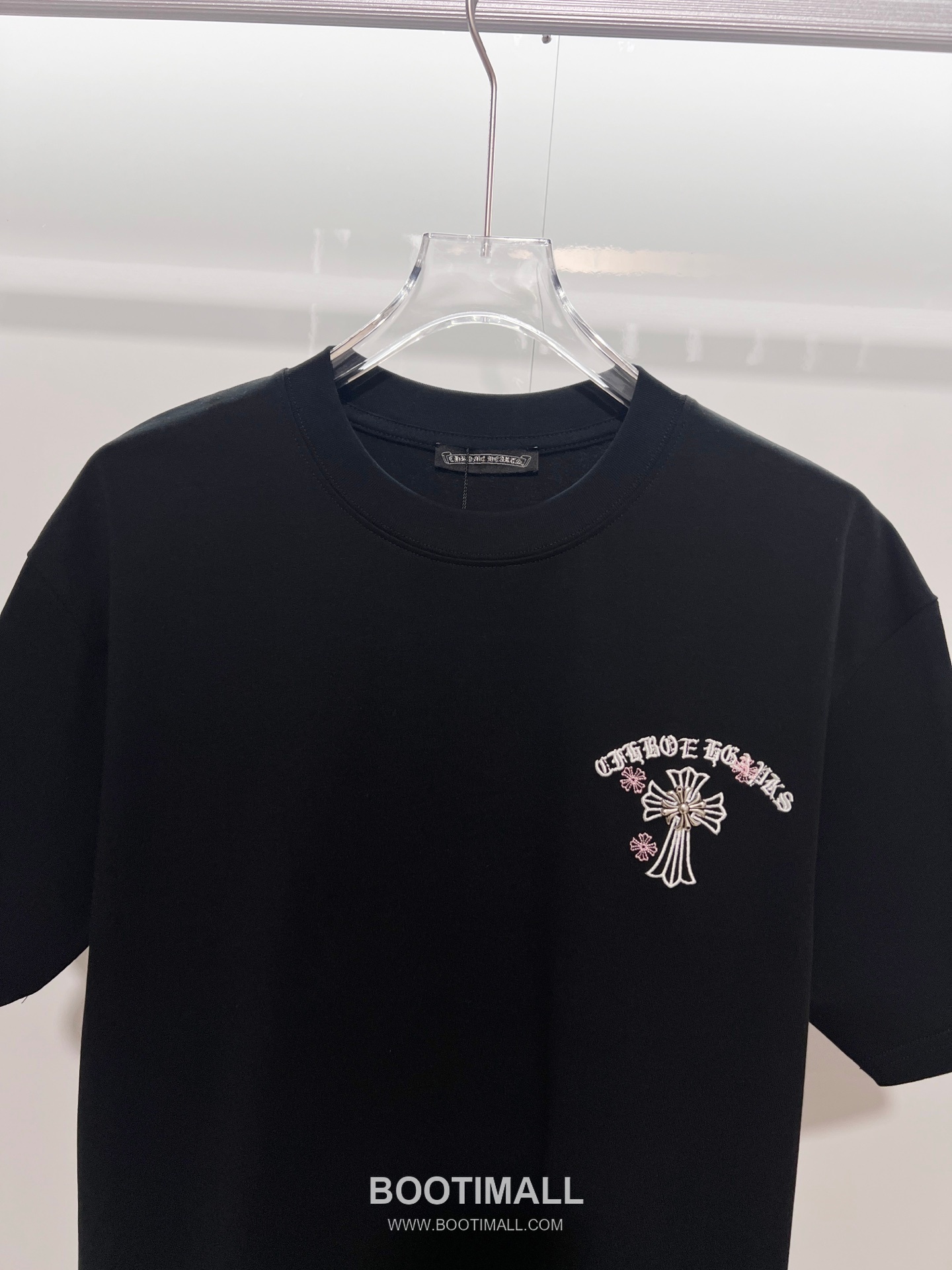 Chrome Hearts 2026 S/S Cotton Short Sleeve T-Shirt with Cross Embroidered Logo 크롬하츠 2026SS 코튼 블랙 티셔츠 크로스 자수 로고 9