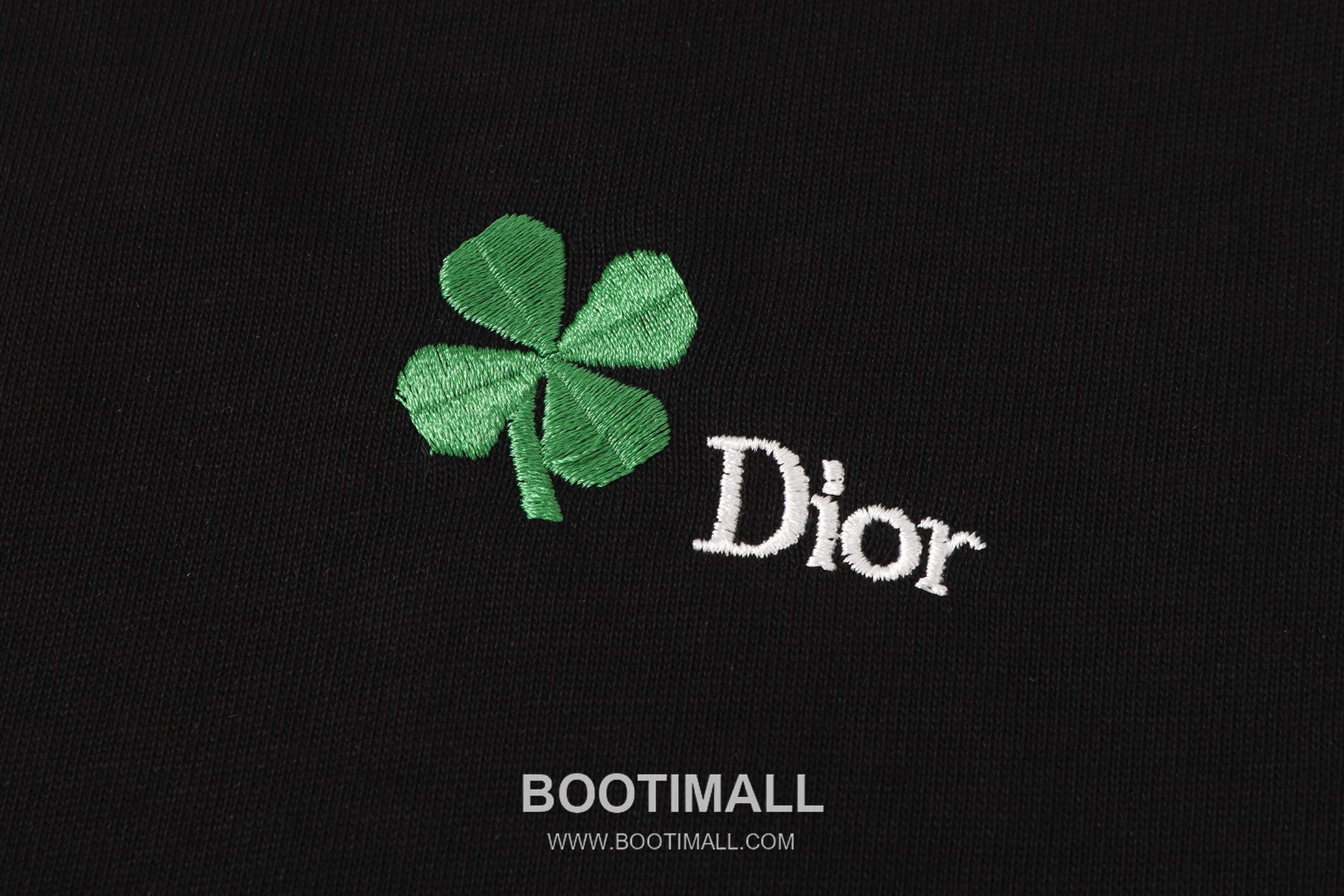Dior 2026 S/S Cotton Short Sleeve T-Shirt with Clover Embroidered Logo 디올 2026SS 코튼 블랙 티셔츠 클로버 자수 로고 4