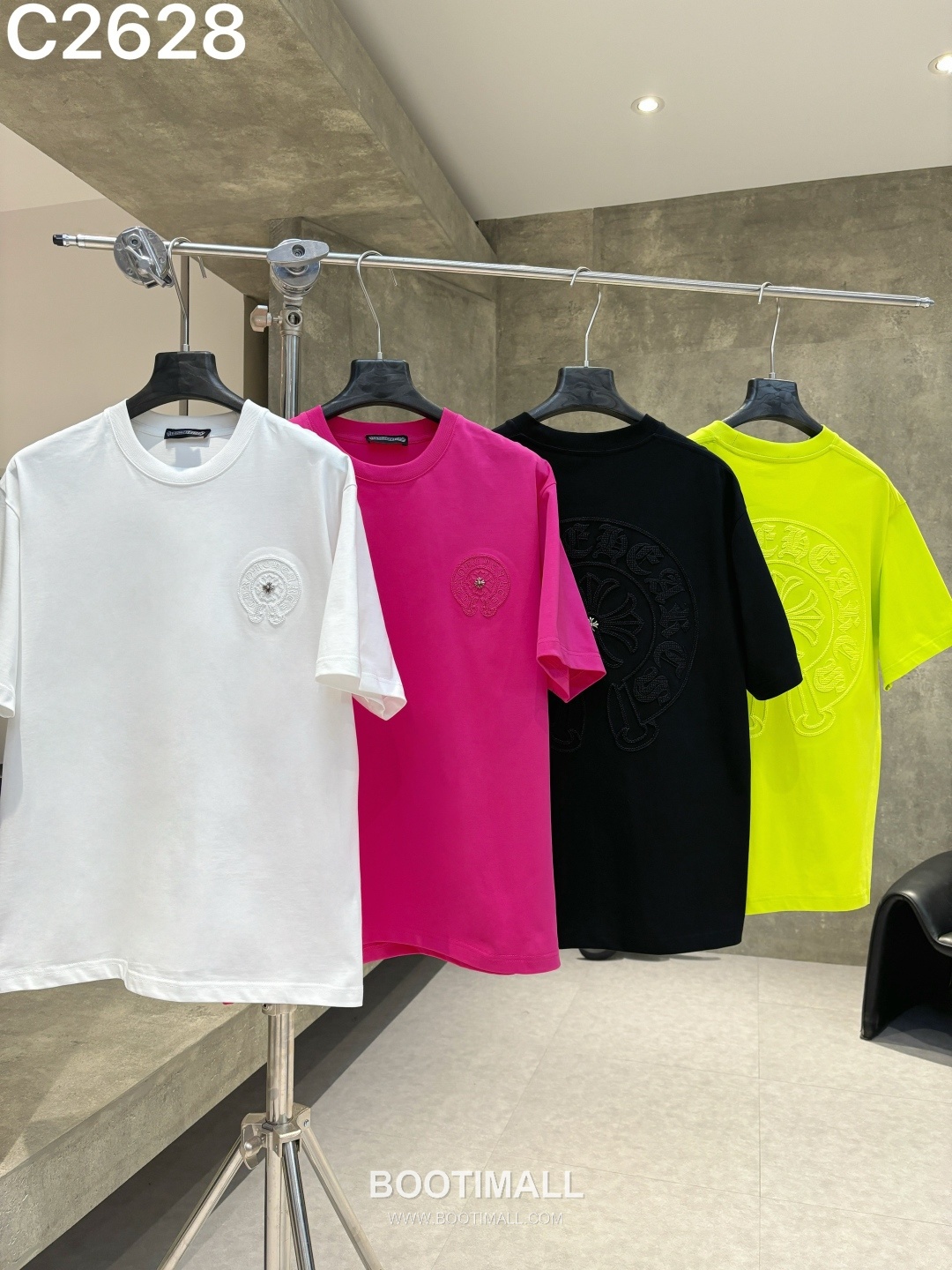 Chrome Hearts 2026 S/S Cotton Short Sleeve T-Shirt with Embroidered Logo 크롬하츠 2026SS 코튼 블랙 티셔츠 자수 로고 6