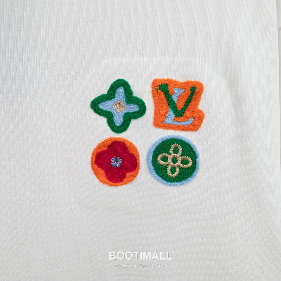 Louis Vuitton 2025 S/S Cotton Short Sleeve T-Shirt with Monogram Embroidered Color Block 루이비통 2025SS 코튼 블랙 티셔츠 모노그램 자수 컬러블록 6