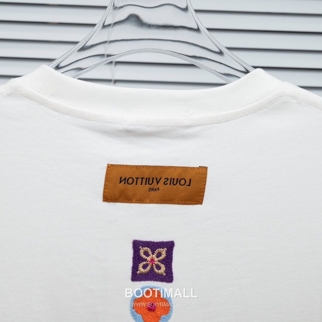 Louis Vuitton 2025 S/S Cotton Short Sleeve T-Shirt with Monogram Embroidered Color Block 루이비통 2025SS 코튼 블랙 티셔츠 모노그램 자수 컬러블록 13