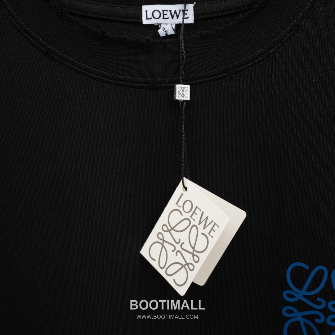 Loewe 2025 S/S Cotton Short Sleeve T-Shirt with Distressed Foam Print 로에베 2025SS 코튼 블랙 티셔츠 디스트로이드 발포 프린트 12