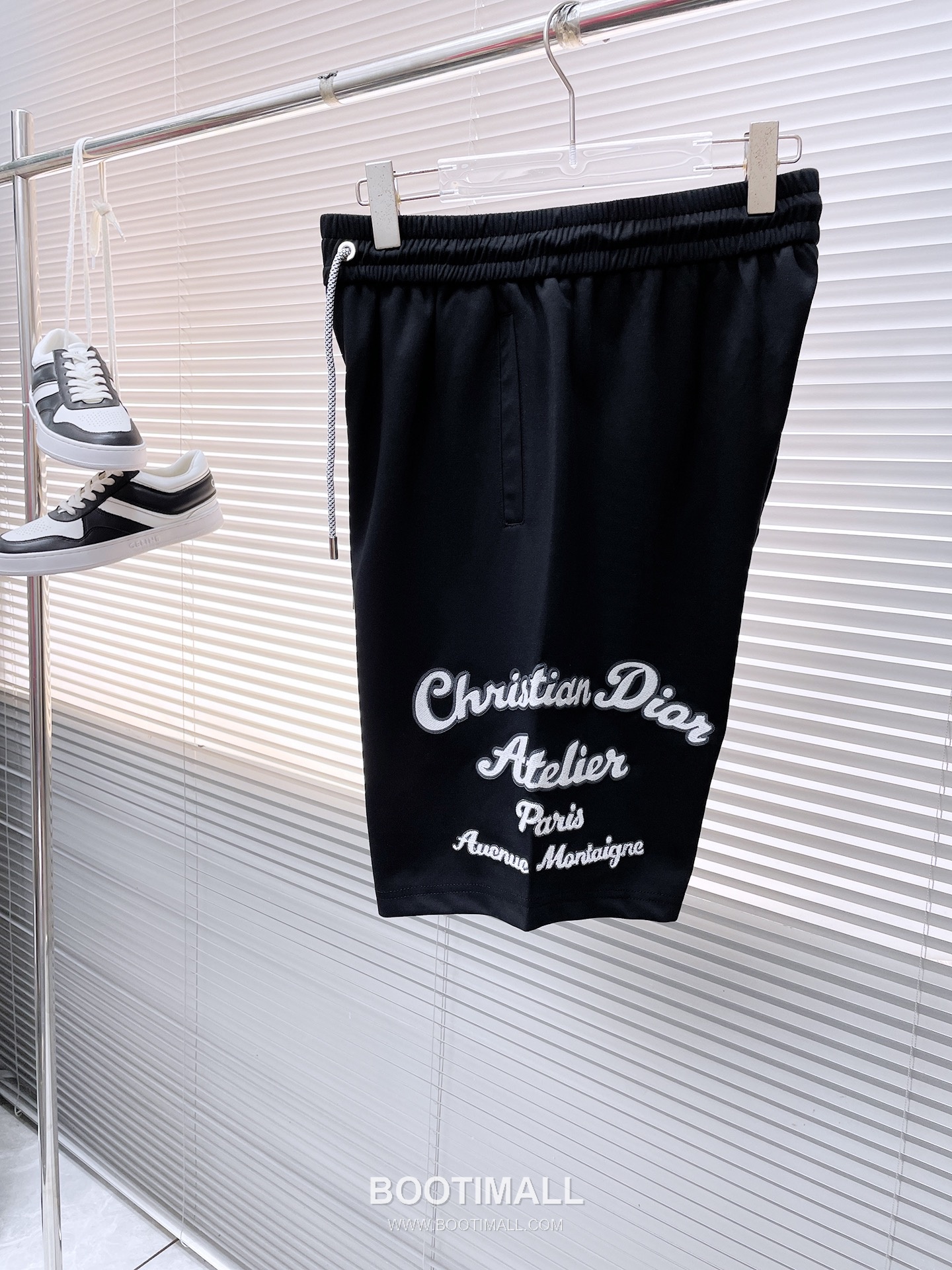 Dior 2026 S/S Polyester Blend Shorts with Logo Detail 디올 2026SS 폴리에스터 블랙 쇼츠 로고 디테일 3