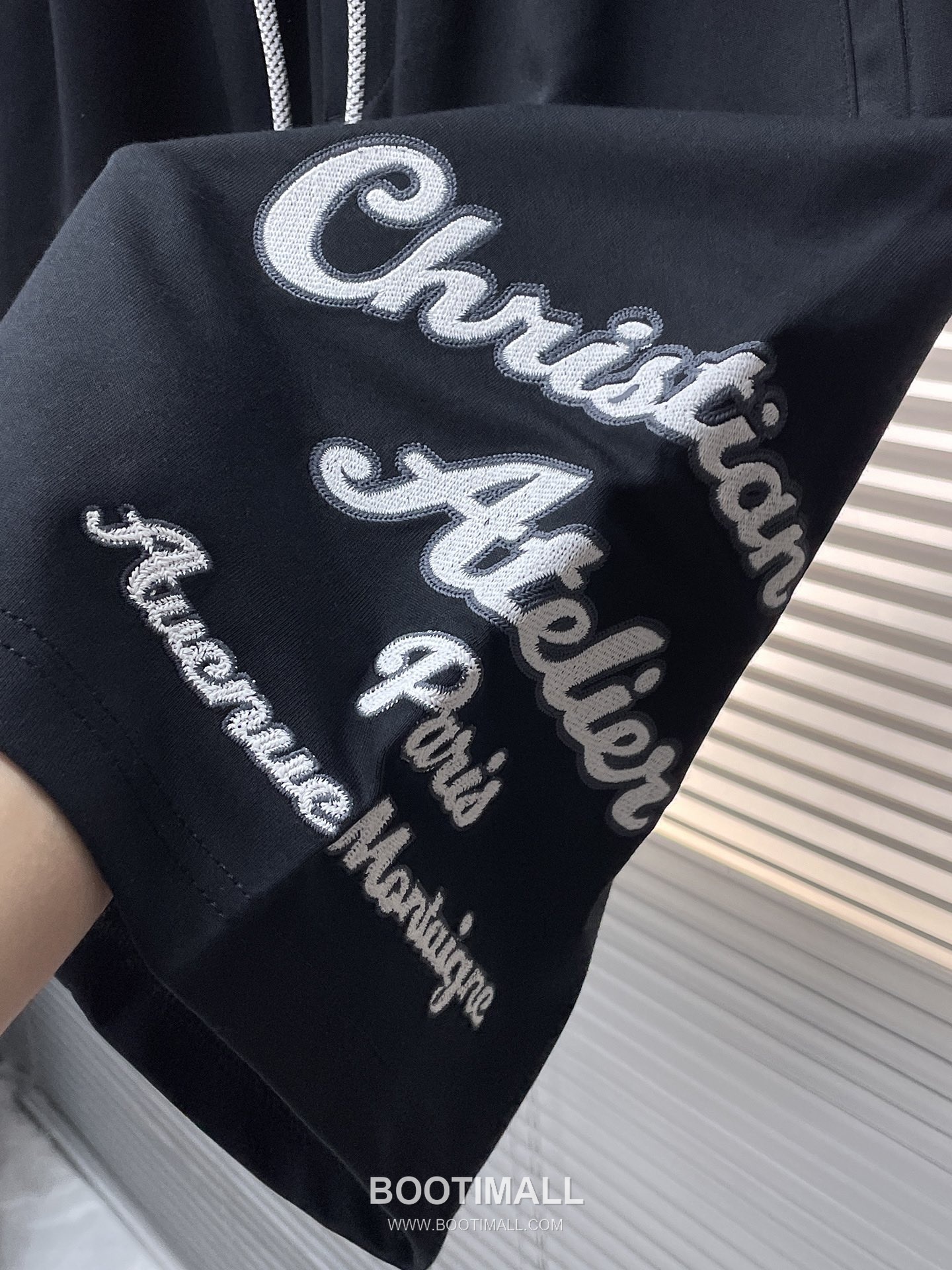 Dior 2026 S/S Polyester Blend Shorts with Logo Detail 디올 2026SS 폴리에스터 블랙 쇼츠 로고 디테일 5