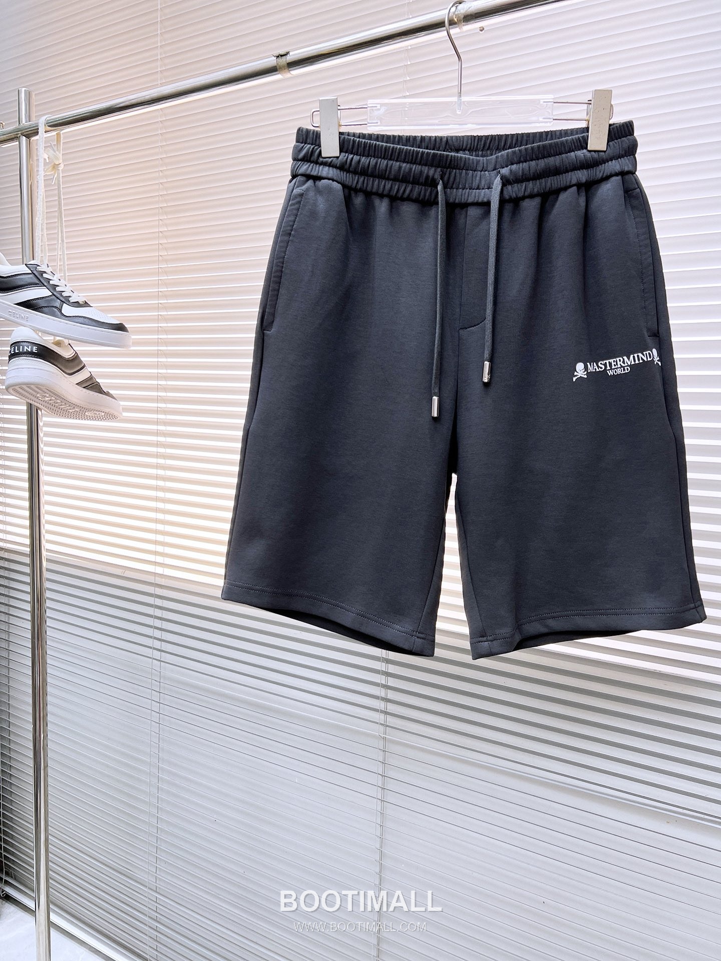 Mastermind Japan 2026 S/S Polyester Blend Shorts with Skull Logo Detail 마스터마인드재팬 2026SS 폴리에스터 블랙 쇼츠 스컬 로고 1