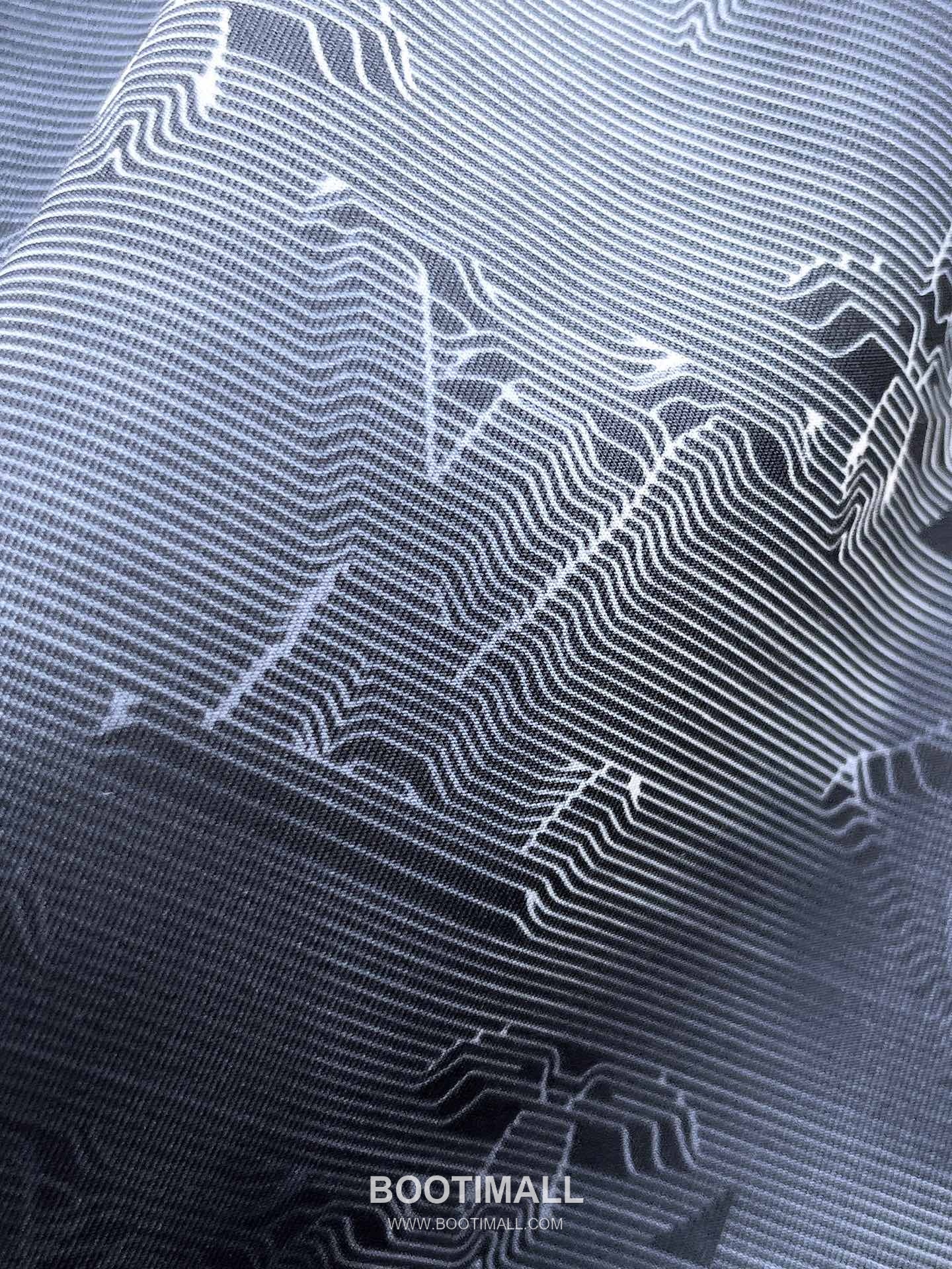 Louis Vuitton 2026 S/S Polyester Blend Shorts with Logo Detail 루이비통 2026SS 폴리에스터 블랙 쇼츠 로고 디테일 4