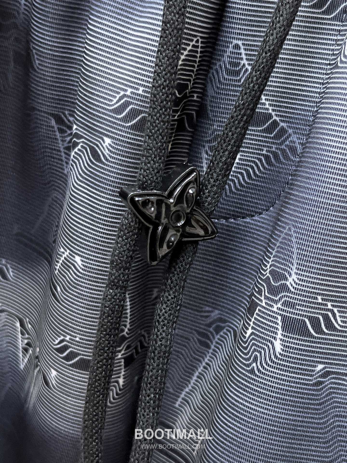 Louis Vuitton 2026 S/S Polyester Blend Shorts with Logo Detail 루이비통 2026SS 폴리에스터 블랙 쇼츠 로고 디테일 6