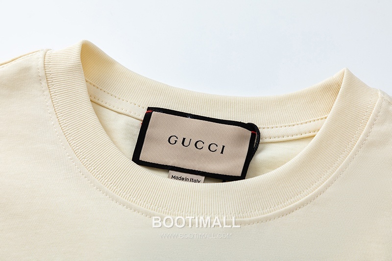 Gucci 2025 S/S Cotton Knit Short Sleeve T-Shirt with Logo Detail 구찌 2025SS 코튼 블랙 티셔츠 로고 니트 4