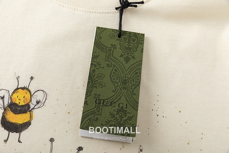 Gucci 2025 S/S Cotton Knit Short Sleeve T-Shirt with Logo Detail 구찌 2025SS 코튼 블랙 티셔츠 로고 니트 4