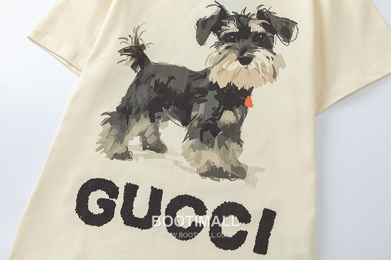 Gucci 2025 S/S Cotton Knit Short Sleeve T-Shirt with Logo Detail 구찌 2025SS 코튼 블랙 티셔츠 로고 니트 3