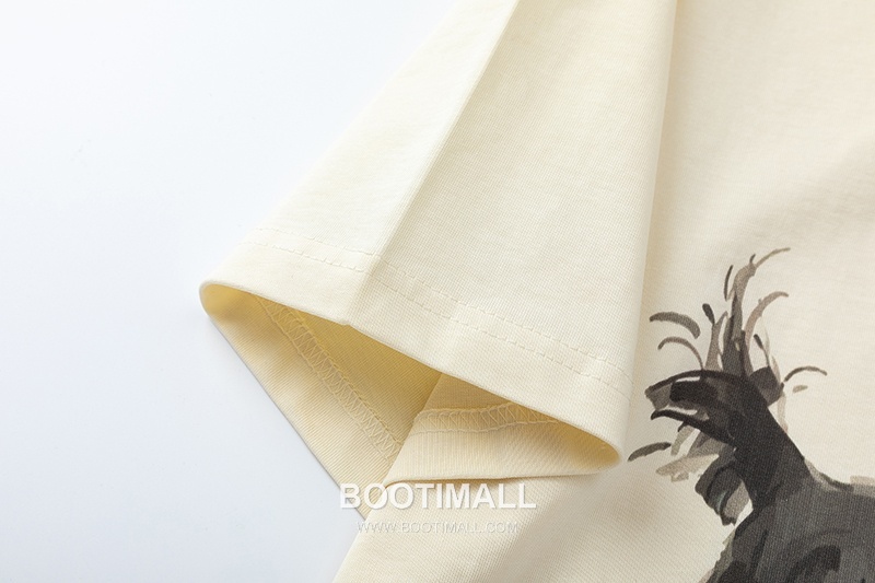 Gucci 2025 S/S Cotton Knit Short Sleeve T-Shirt with Logo Detail 구찌 2025SS 코튼 블랙 티셔츠 로고 니트 7