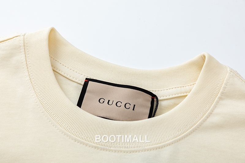 Gucci 2025 S/S Cotton Knit Short Sleeve T-Shirt with Logo Detail 구찌 2025SS 코튼 블랙 티셔츠 로고 니트 8