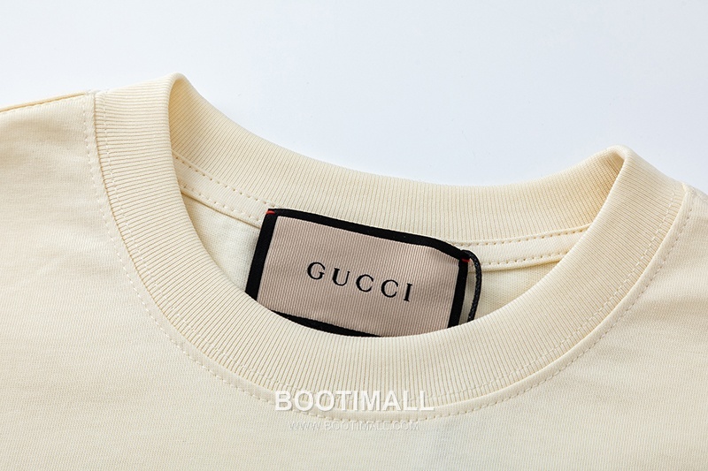 Gucci 2025 S/S Cotton Knit Short Sleeve T-Shirt with Logo Detail 구찌 2025SS 코튼 블랙 티셔츠 로고 니트 6