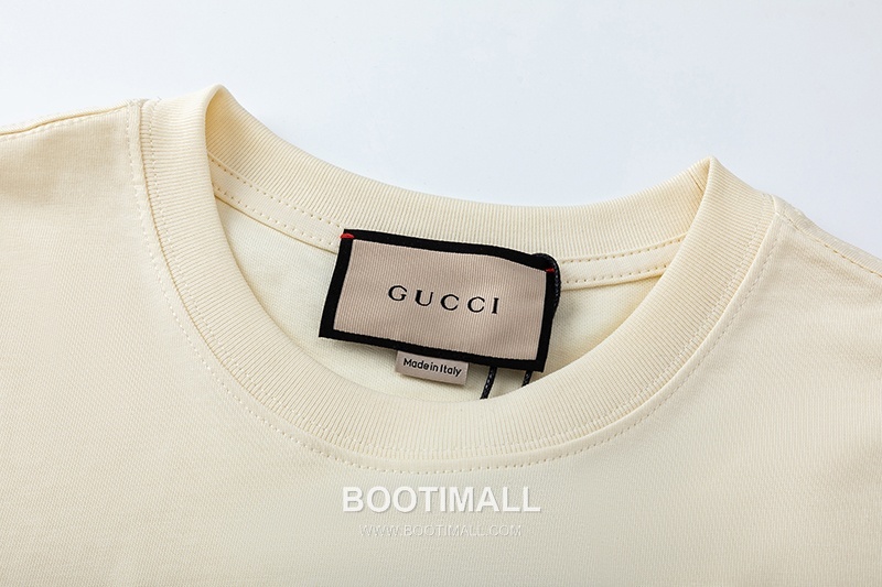 Gucci 2025 S/S Cotton Knit Short Sleeve T-Shirt with Logo Detail 구찌 2025SS 코튼 블랙 티셔츠 로고 니트 4