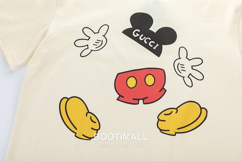 Gucci 2025 S/S Cotton Knit Short Sleeve T-Shirt with Logo Detail 구찌 2025SS 코튼 블랙 티셔츠 로고 니트 2