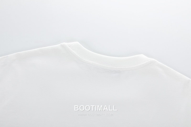 Gucci 2025 S/S Cotton Knit Short Sleeve T-Shirt with Logo Detail 구찌 2025SS 코튼 블랙 티셔츠 로고 니트 9