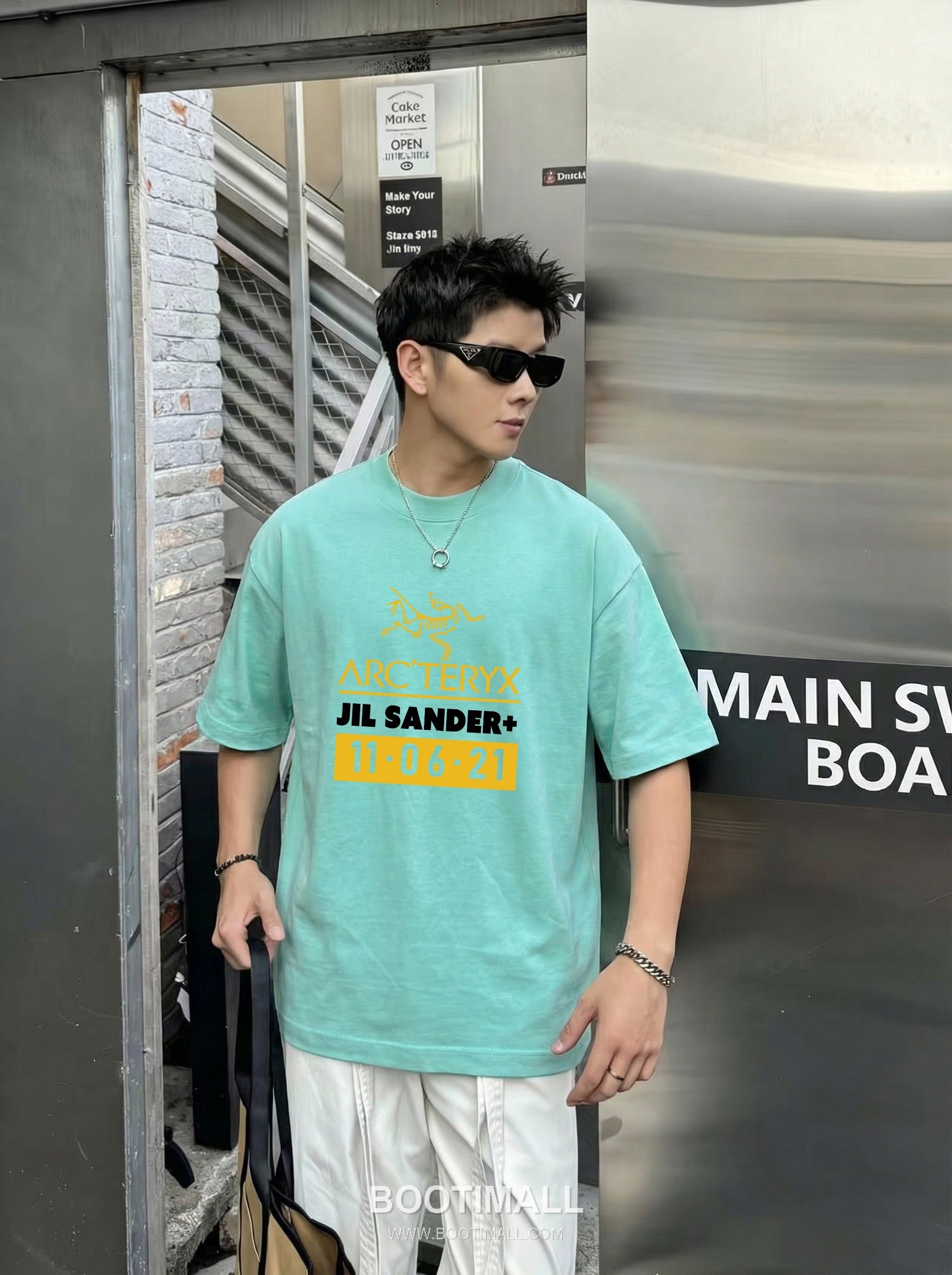 Arc'teryx 2026 S/S Cotton Short Sleeve T-Shirt with Logo Print 아크테릭스 2026SS 코튼 블랙 티셔츠 로고 프린트 3