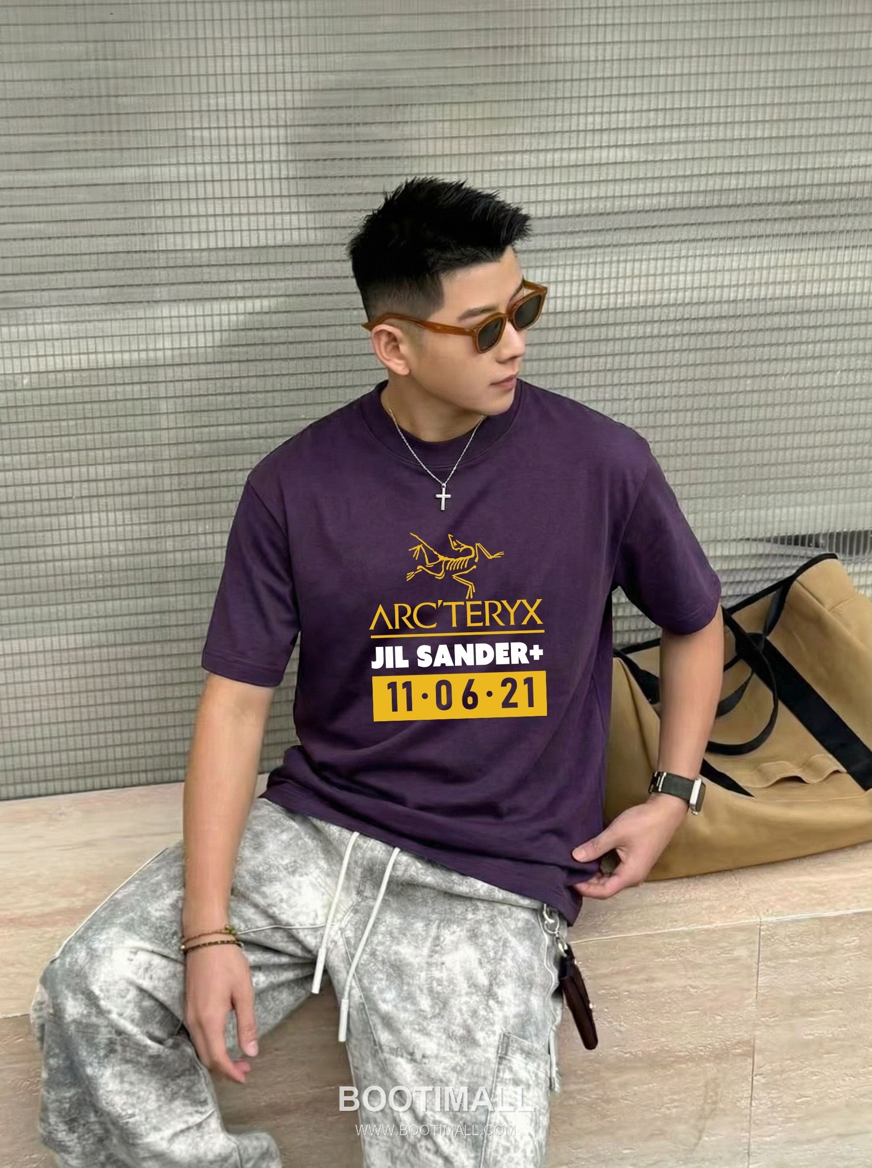 Arc'teryx 2026 S/S Cotton Short Sleeve T-Shirt with Logo Print 아크테릭스 2026SS 코튼 블랙 티셔츠 로고 프린트 1