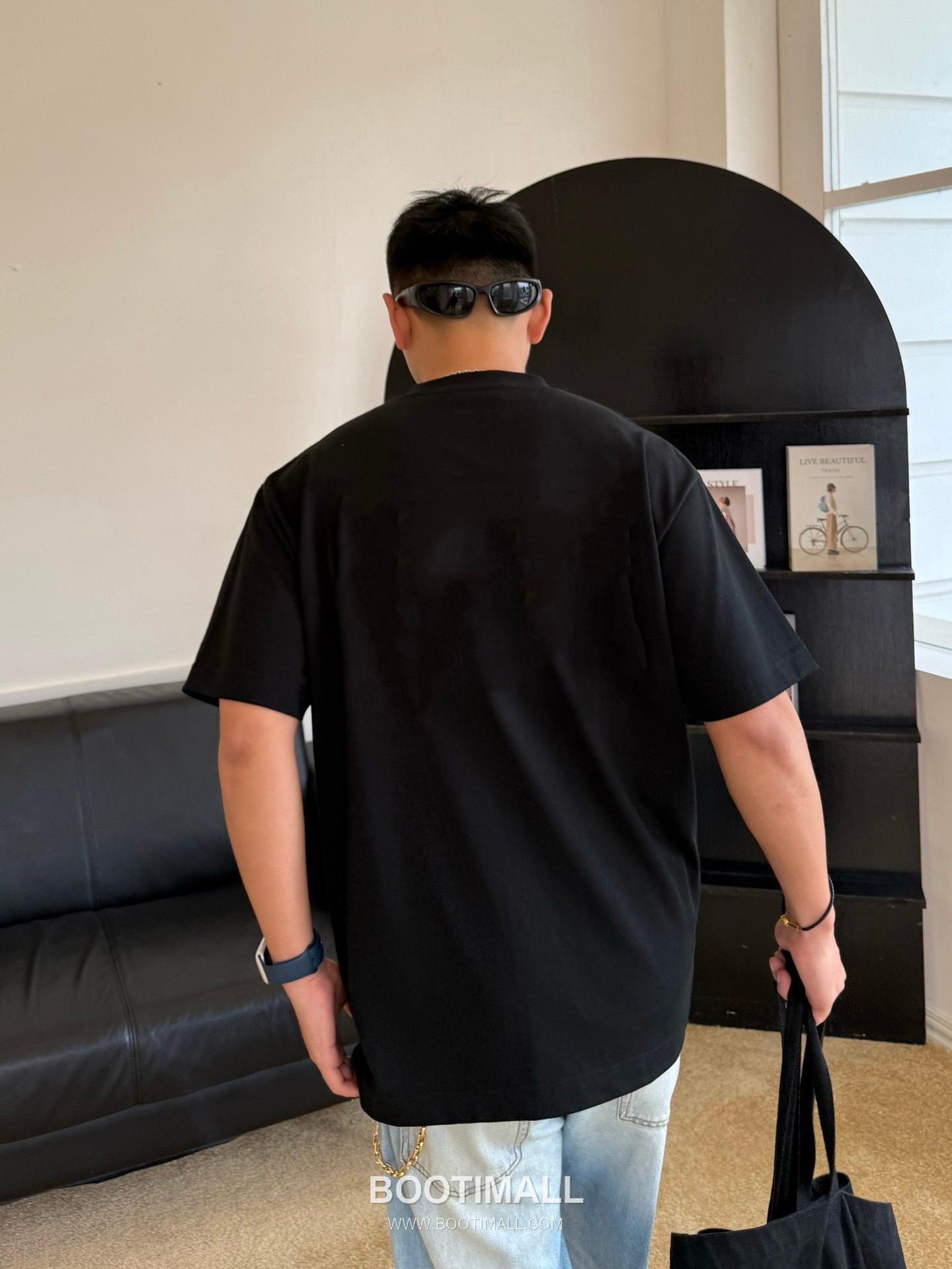 Arc'teryx 2026 S/S Cotton Short Sleeve T-Shirt with Logo Print 아크테릭스 2026SS 코튼 블랙 티셔츠 로고 프린트 4