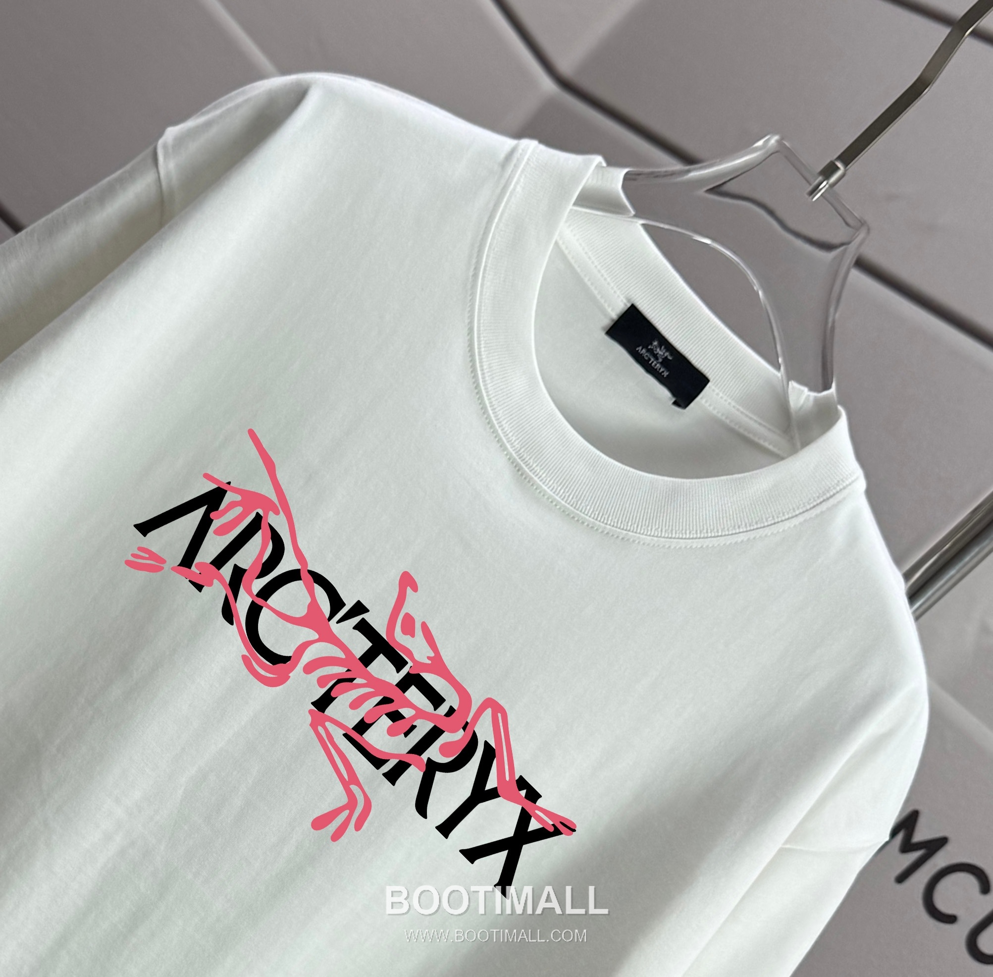 Arc'teryx 2026 S/S Cotton Short Sleeve T-Shirt with Logo Print 아크테릭스 2026SS 코튼 블랙 티셔츠 로고 프린트 7