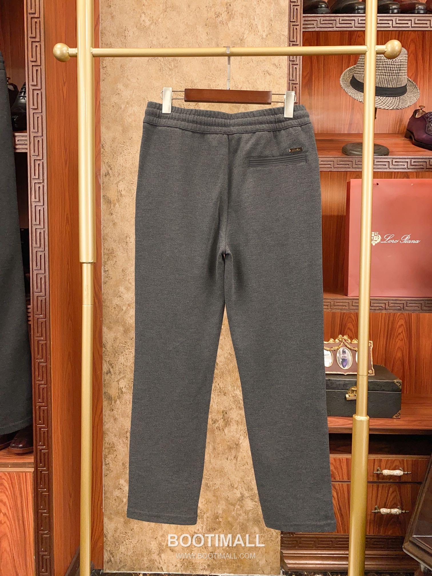 Loro Piana 2025 S/S Natural Fiber Knit Short Sleeve T-Shirt with Minimal Logo 로로피아나 2025SS 천연섬유 아이보리 티셔츠 니트 로고 7