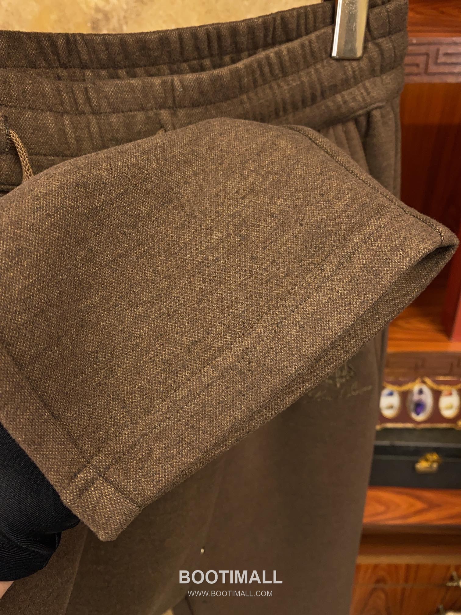 Loro Piana 2025 S/S Natural Fiber Knit Short Sleeve T-Shirt with Minimal Logo 로로피아나 2025SS 천연섬유 아이보리 티셔츠 니트 로고 6