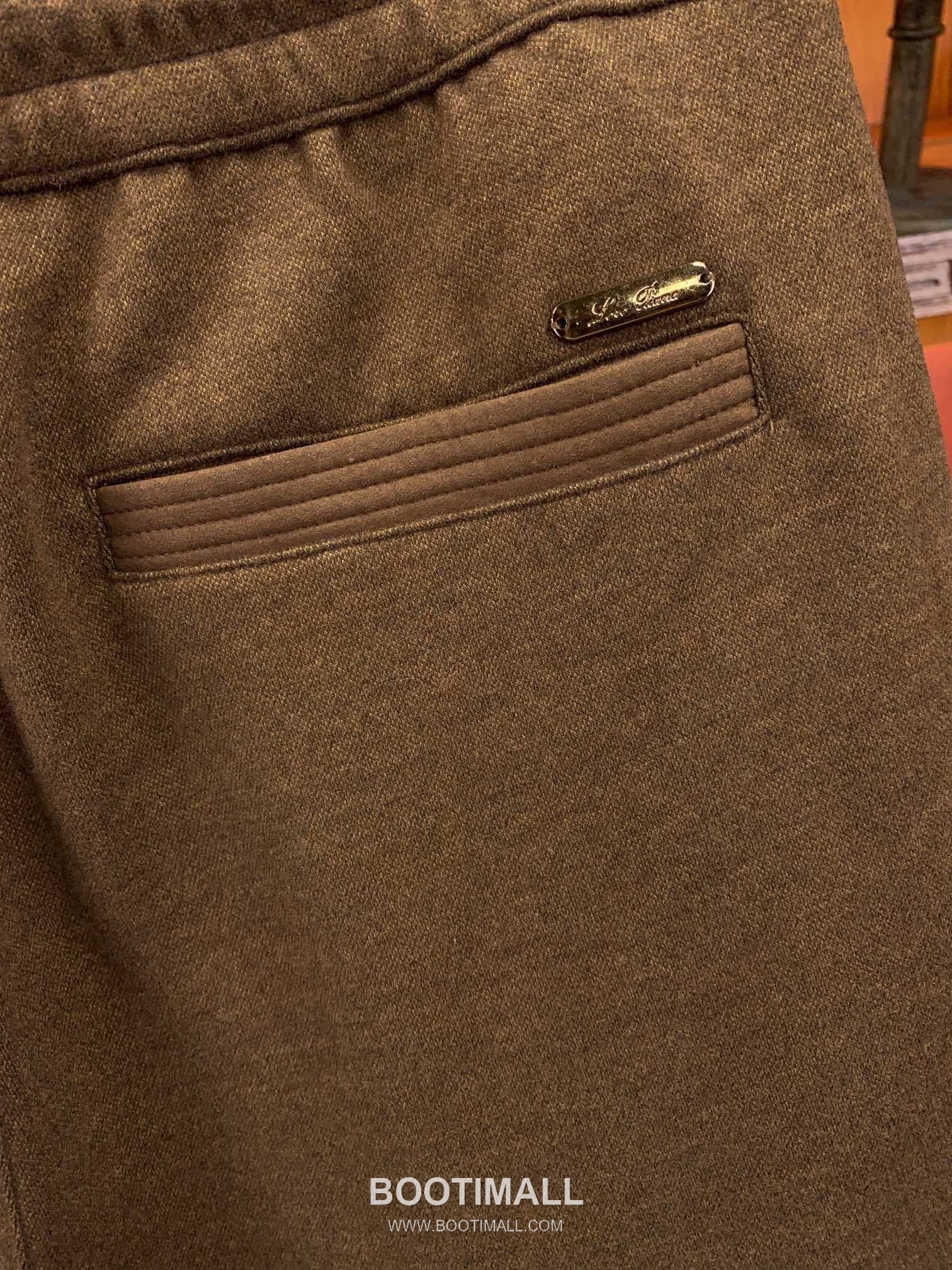 Loro Piana 2025 S/S Natural Fiber Knit Short Sleeve T-Shirt with Minimal Logo 로로피아나 2025SS 천연섬유 아이보리 티셔츠 니트 로고 8