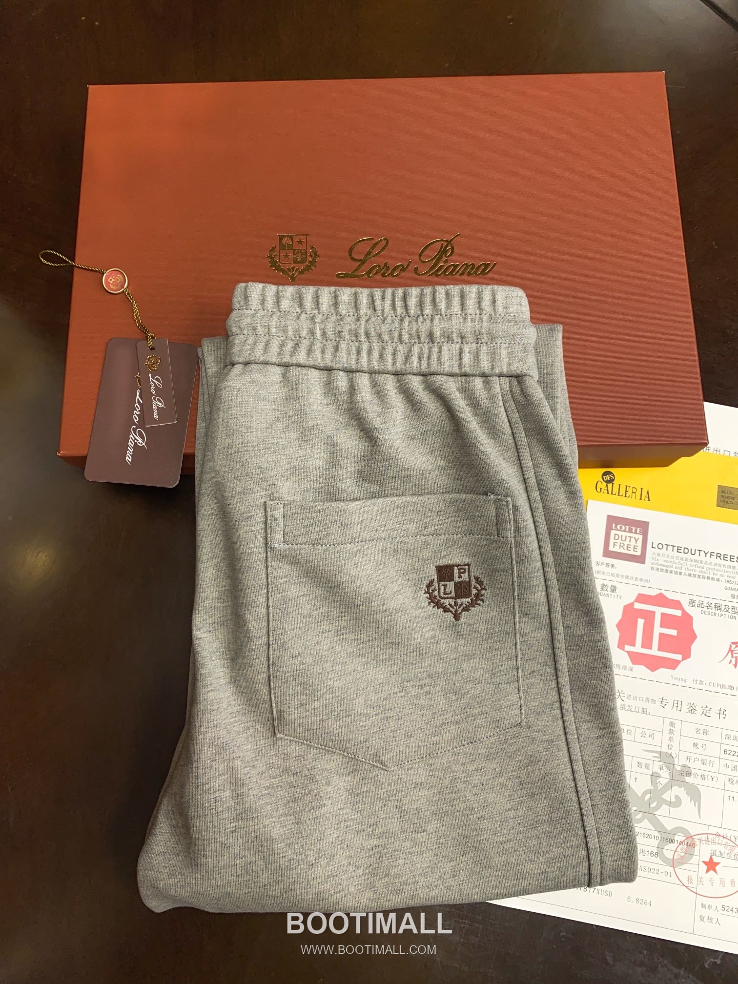 Loro Piana 2025 S/S Natural Fiber Knit Short Sleeve T-Shirt with Minimal Logo 로로피아나 2025SS 천연섬유 아이보리 티셔츠 니트 로고 8