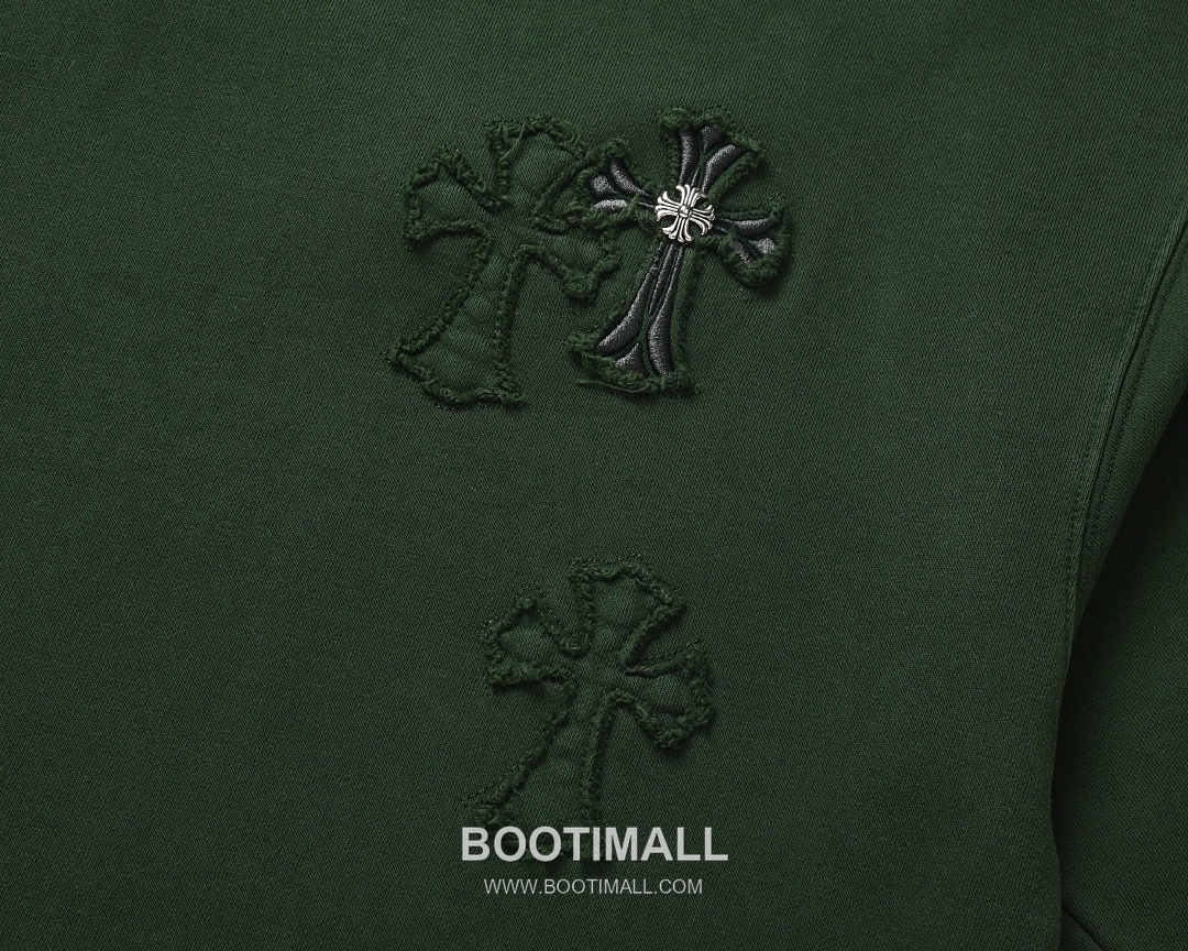 Chrome Hearts 2025 F/W Cotton Loop Terry Hoodie with Patch Embroidered Logo 크롬하츠 2025FW 코튼 블랙 후드 패치 자수 4