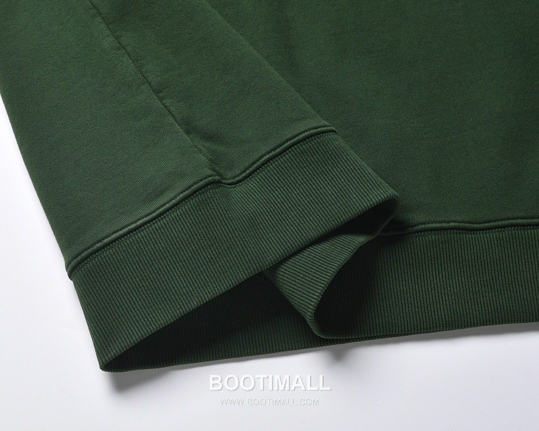 Chrome Hearts 2025 F/W Cotton Loop Terry Hoodie with Patch Embroidered Logo 크롬하츠 2025FW 코튼 블랙 후드 패치 자수 7