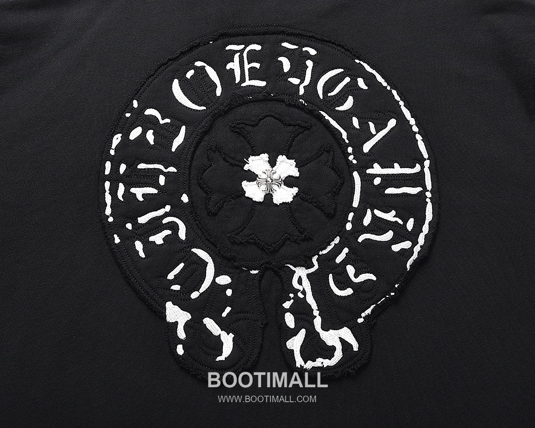 Chrome Hearts 2025 F/W Cotton Loop Terry Hoodie with Patch Embroidered Logo 크롬하츠 2025FW 코튼 블랙 후드 패치 자수 4