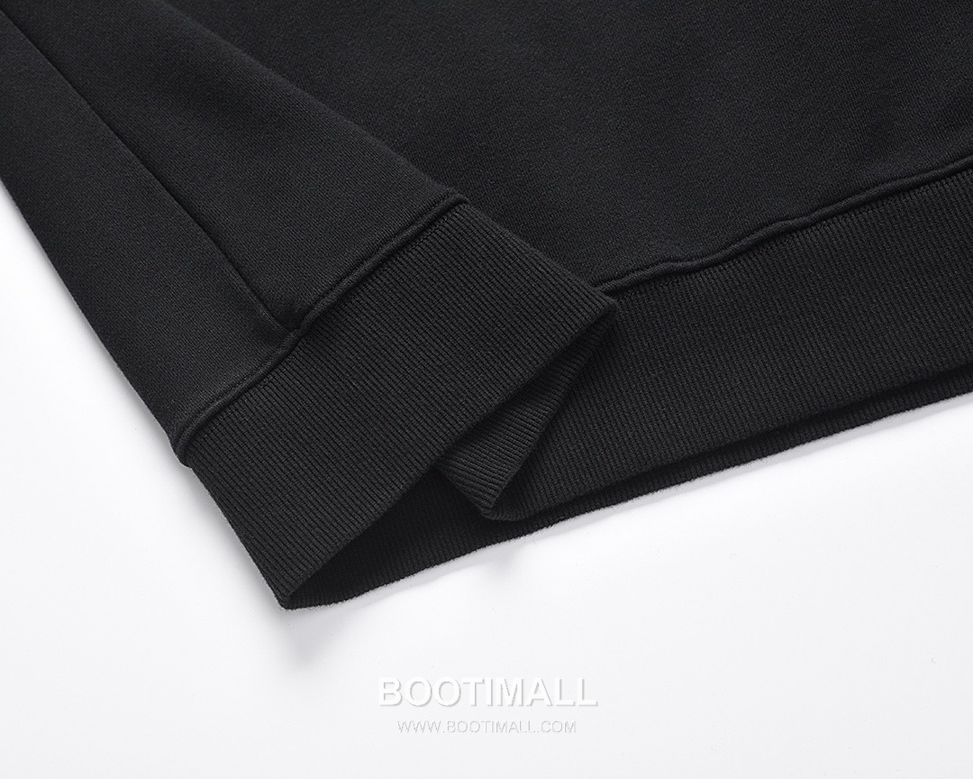 Chrome Hearts 2025 F/W Cotton Loop Terry Hoodie with Patch Embroidered Logo 크롬하츠 2025FW 코튼 블랙 후드 패치 자수 7