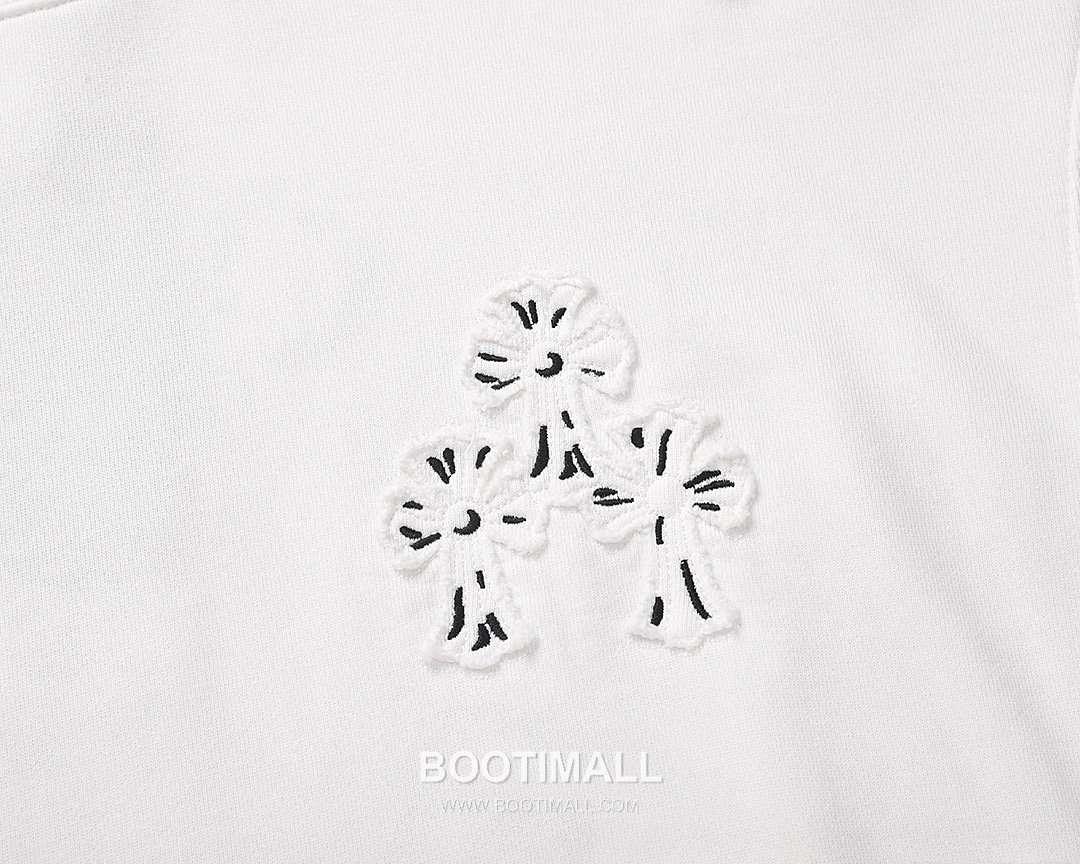 Chrome Hearts 2025 F/W Cotton Loop Terry Hoodie with Patch Embroidered Logo 크롬하츠 2025FW 코튼 블랙 후드 패치 자수 3